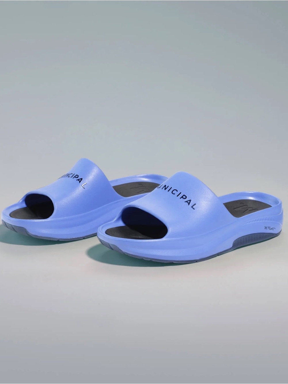 Municipal Sport Utility Gear - Podium Slides, Blue/Black, Size 8, Brand New!